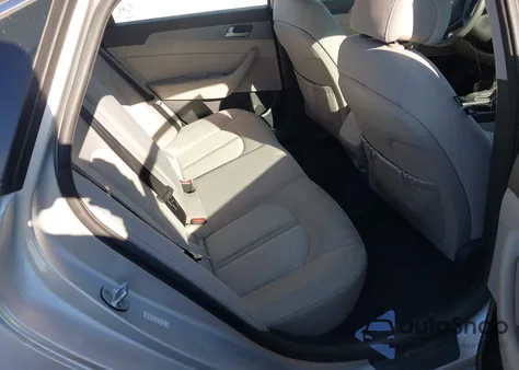 2016 Hyundai Sonata Hybrid Se from USA, damaged, VIN KMHE24L11GA016462